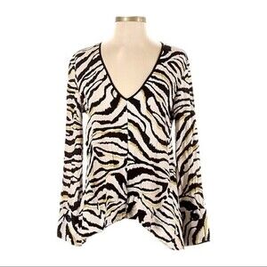🌺 Zara Zebra Animal Print V-Neck Lightweight Swing Hem Flowy Blouse Size S
